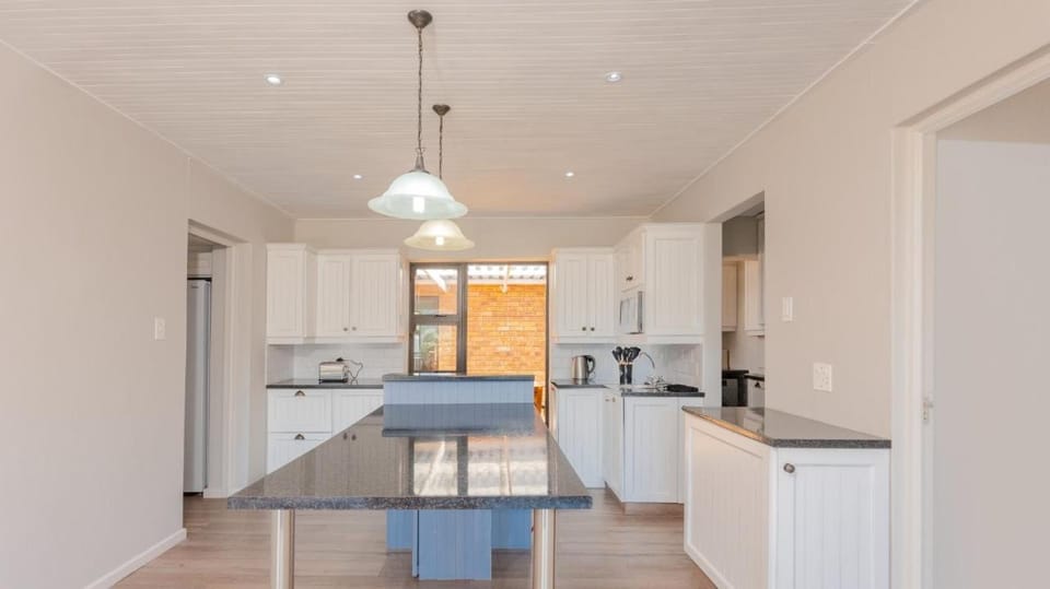 Highlevel 4 House in Western Cape