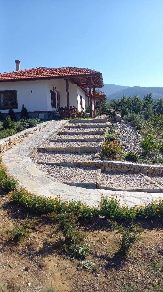 Комплекс Конна база Асгард Villa in Blagoevgrad Province