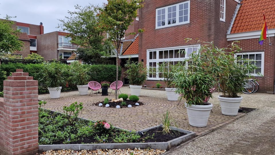Property building, Day, Garden, Garden view