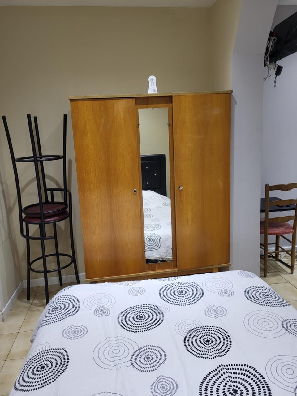 Bedroom, wardrobe