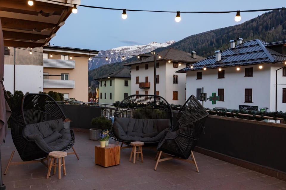 View (from property/room), Balcony/Terrace, Area and facilities