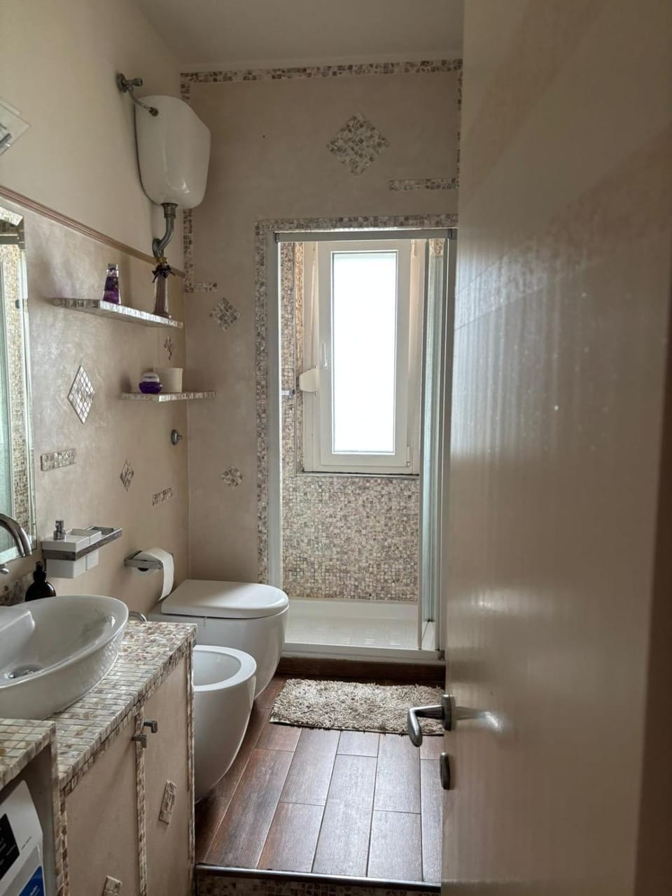 Shower, Toilet, Bathroom