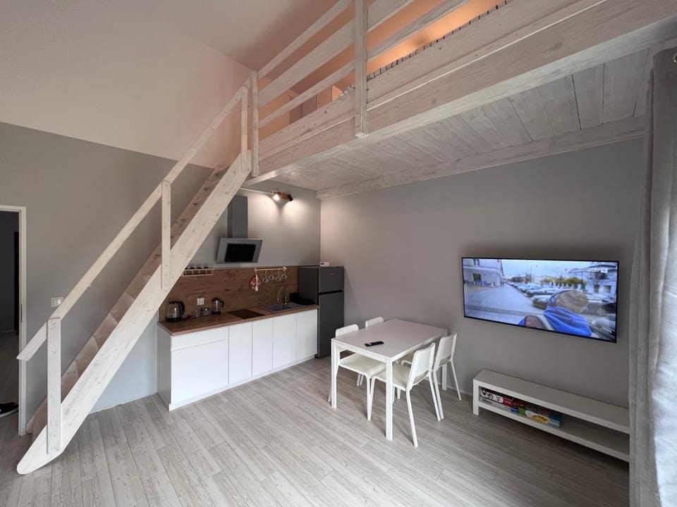 Apartament Pod Jaworami z antresolą Apartment in Lower Silesian Voivodeship