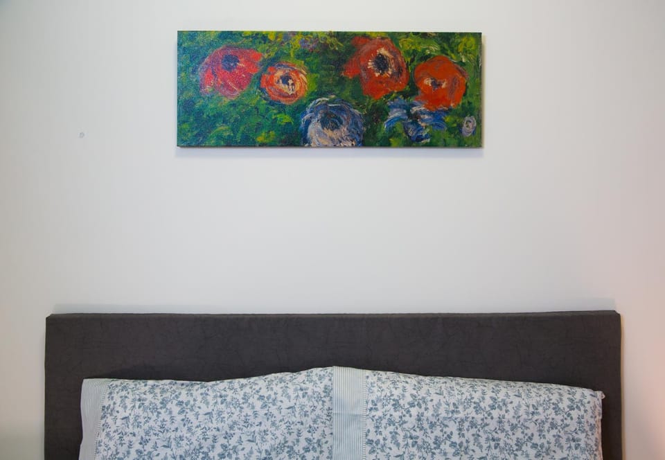 Bed, Decorative detail, Bedroom