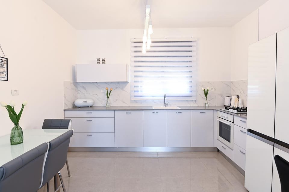 Kineret sheli- 4Bedrooms luxury apartment with stunning lake view Apartment in Tiberias