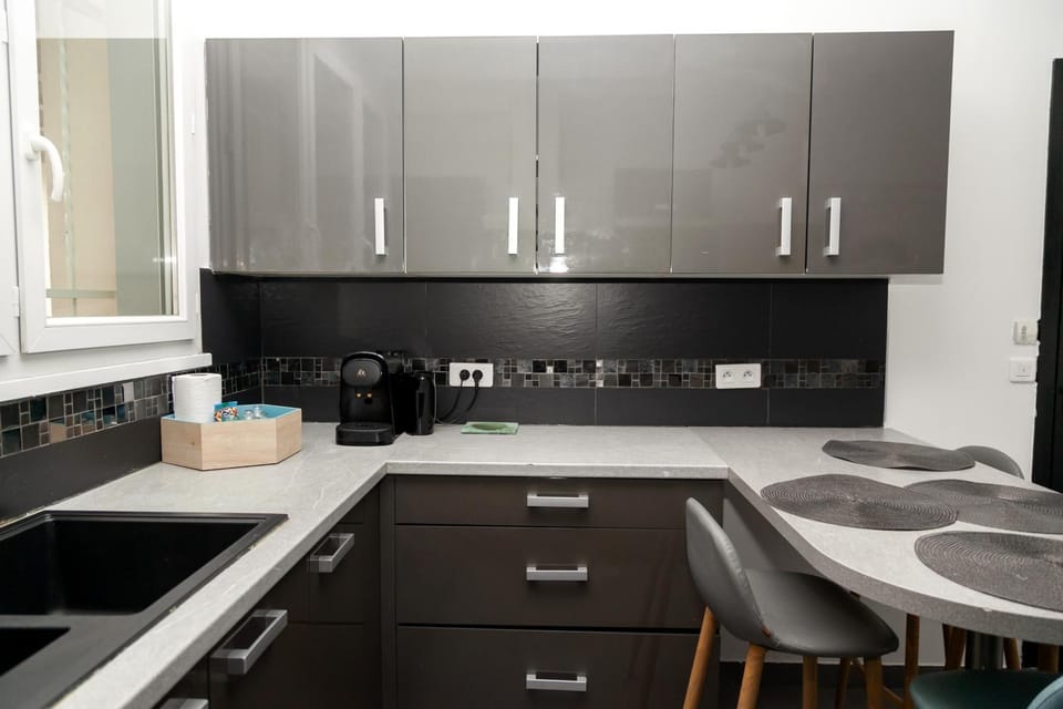 Coffee/tea facilities, kitchen