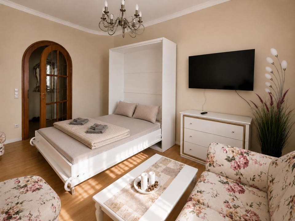 Communal lounge/ TV room, Bed, TV and multimedia, Photo of the whole room