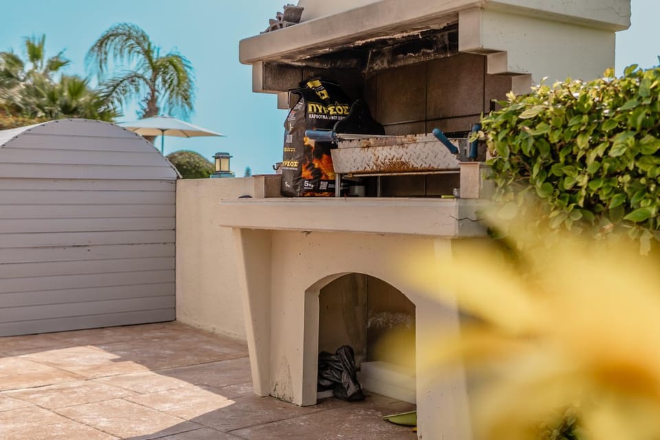 Property building, Patio, Day, BBQ facilities, View (from property/room), Balcony/Terrace