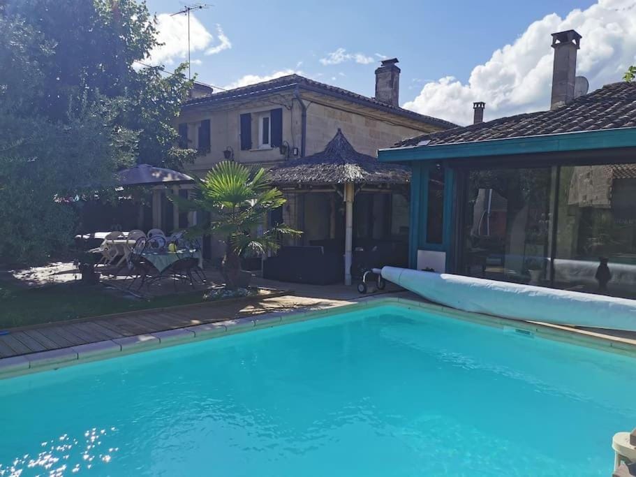 Property building, Pool view