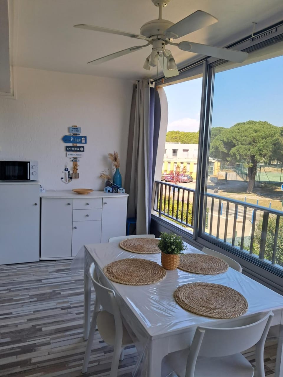 Balcony/Terrace, Dining area
