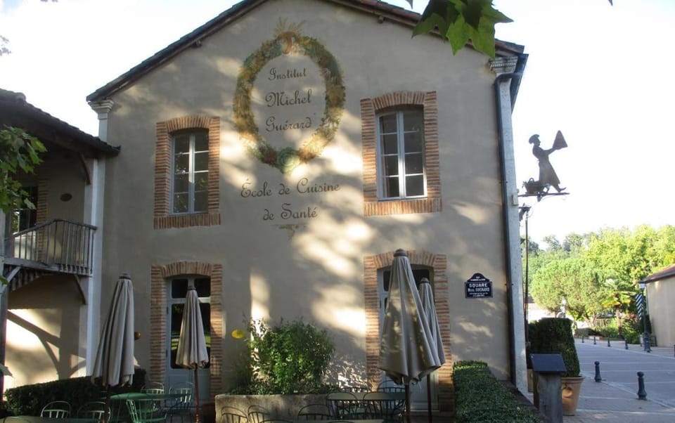 Les Albizias 5 Apartment in Nouvelle-Aquitaine