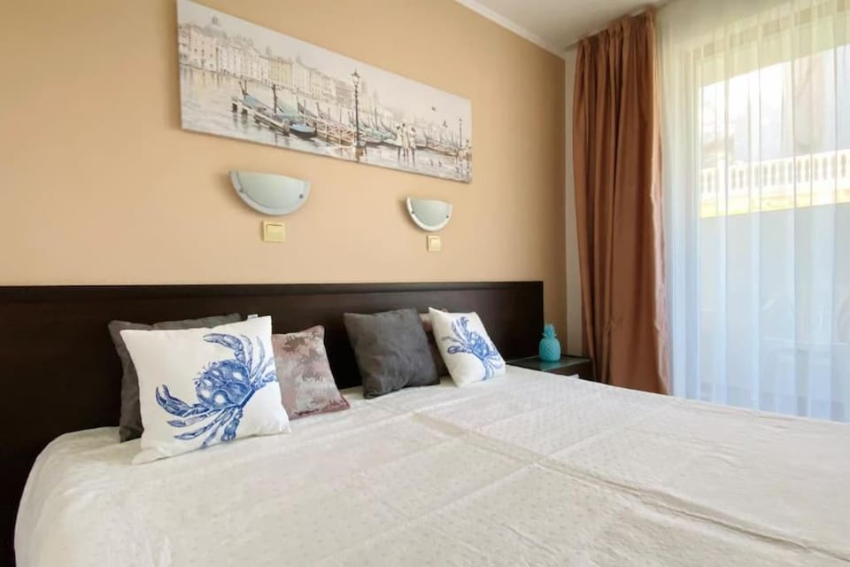 APARTELLO⊛com DIAMOND - private apartments near Marina Dinevi in Sveti Vlas Apartment hotel in Burgas Province