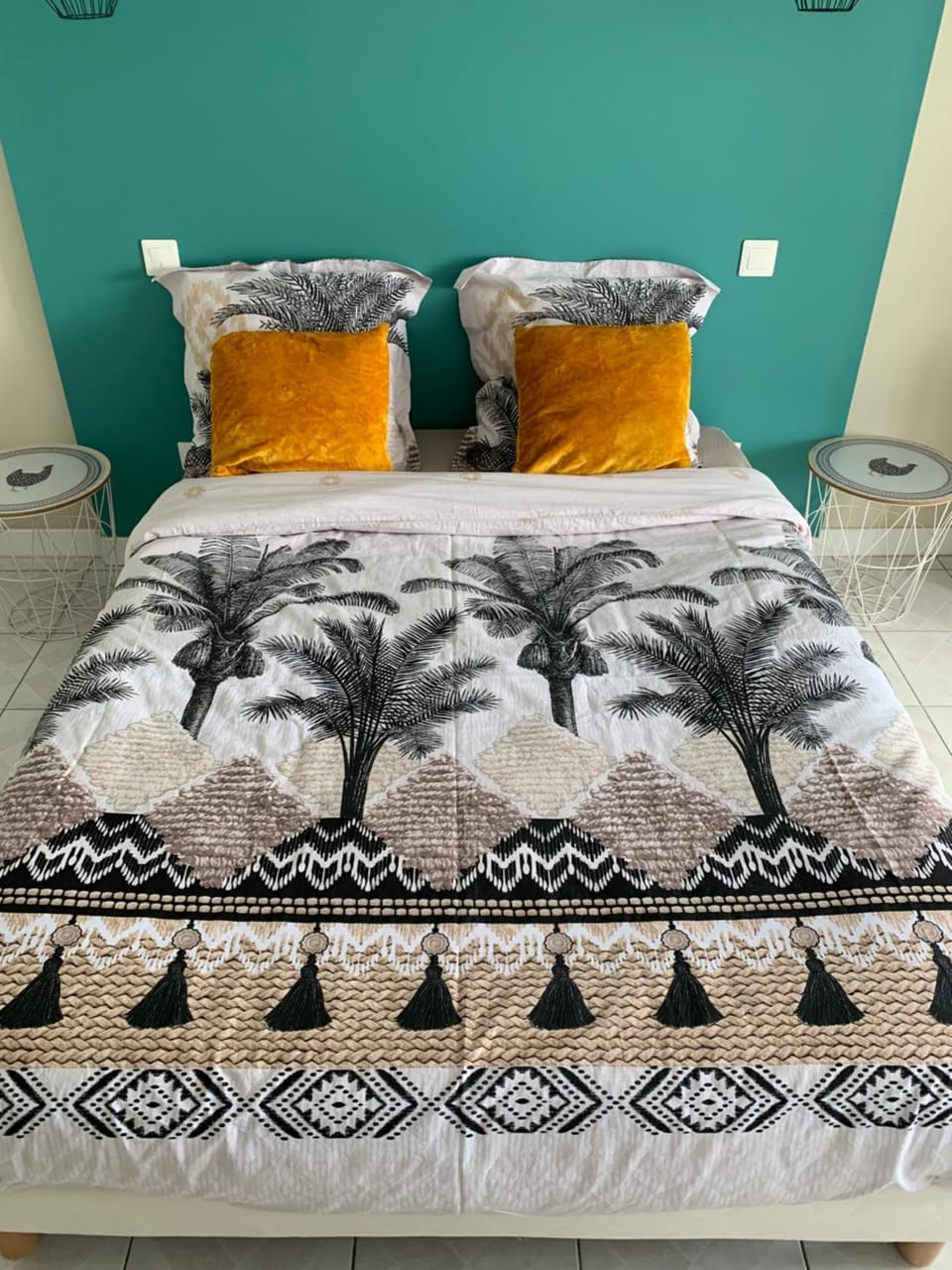 Bed, Bedroom