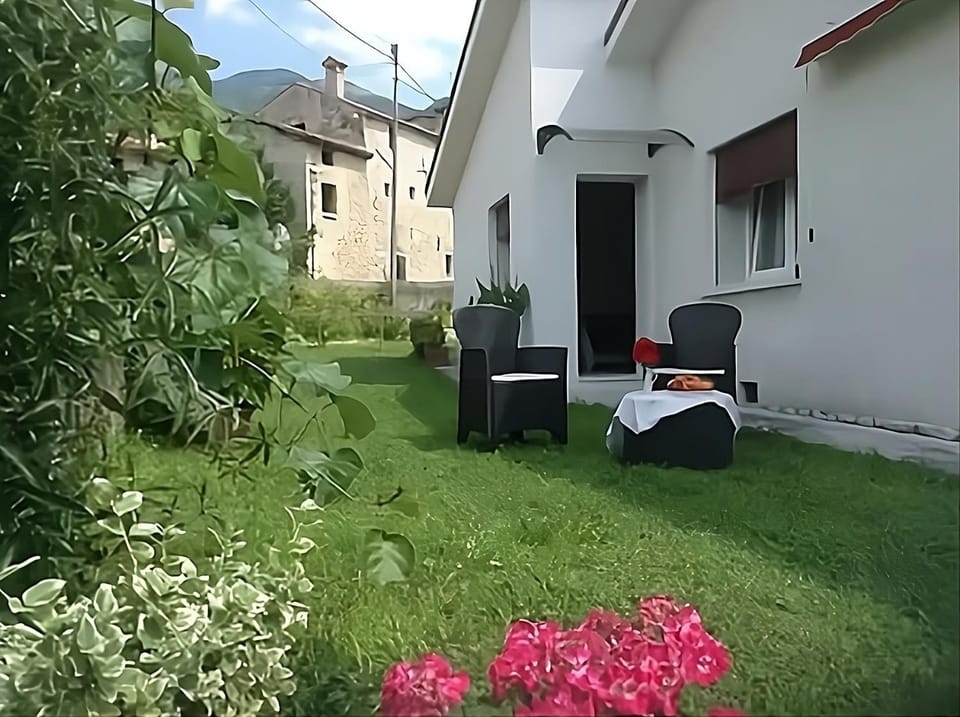 Property building, Garden, Garden view