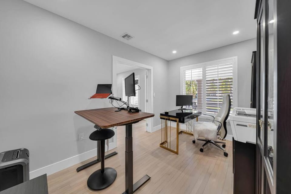 Business facilities, hair dresser