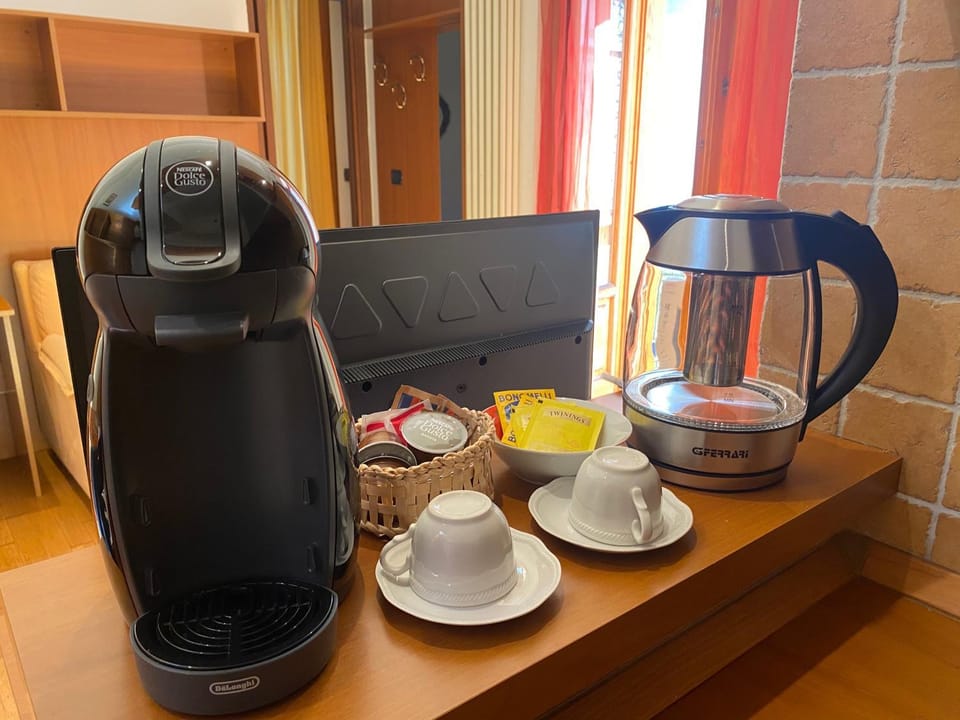 Coffee/tea facilities