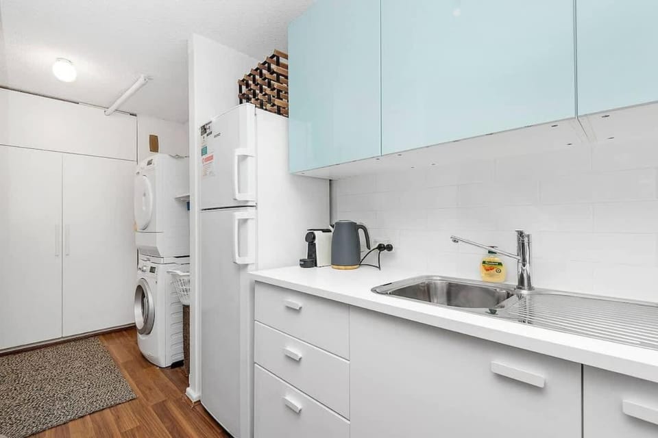22 Heavenly Highgate 2 Bedrm & Parking-Walk to HBF Apartment in Perth