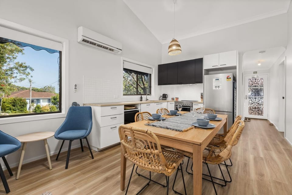 Orion Retreat by Experience Jervis Bay House in Vincentia