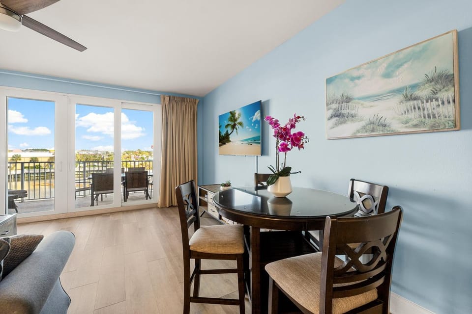 Lovely Resort Low Floor Condo! Just Steps to the Beach & Restaurants! by Dolce Vita Getaways PCB Apartment in Panama City Beach