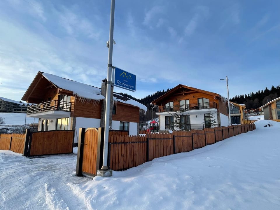 Villa Rodonson Villa in Georgia