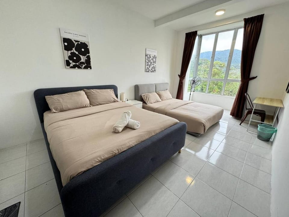 Aufa Homestay at Emerald Avenue Brinchang Apartment in Brinchang