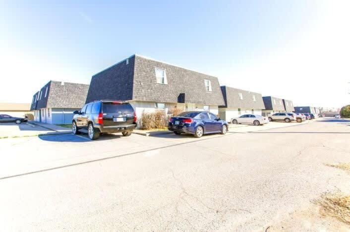 Just what you need closest to Fort Sill Apartment in Lawton