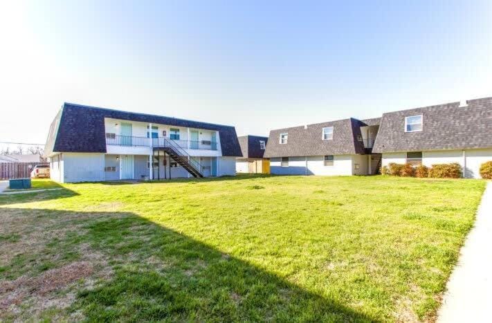 Just what you need closest to Fort Sill Apartment in Lawton