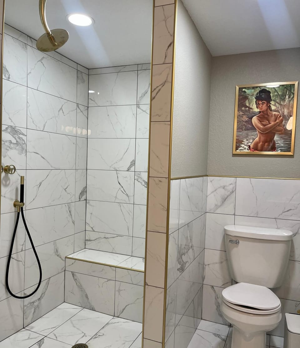 Shower, Toilet, Bathroom