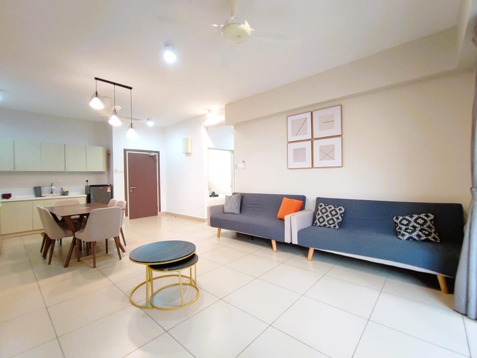 Living room, Seating area, Dining area, air conditioner