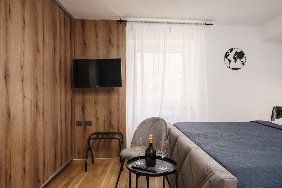 TV and multimedia, Bedroom