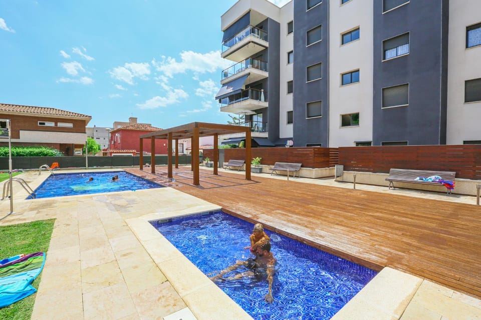 LITORAL COSTA DORADA - TROPICANA bajo Apartment in Cambrils