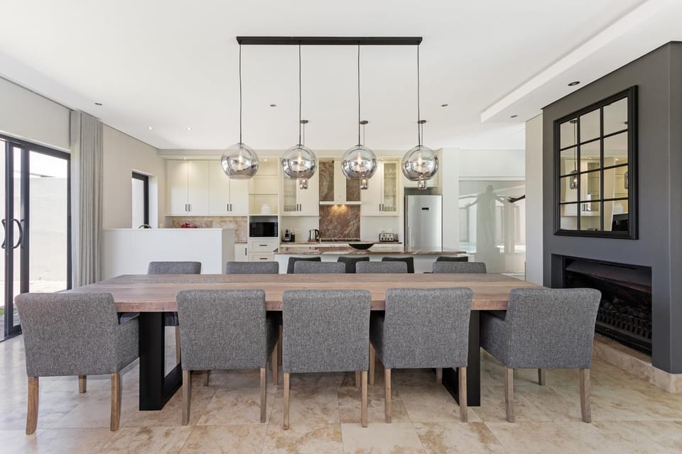 Sunset Kite & Golf Villa Villa in Cape Town