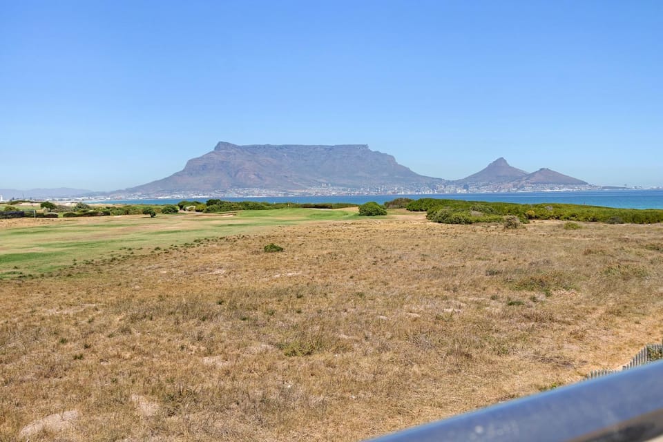 Sunset Kite & Golf Villa Villa in Cape Town