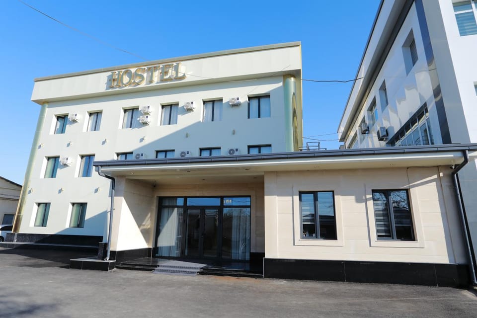 Property building, Day
