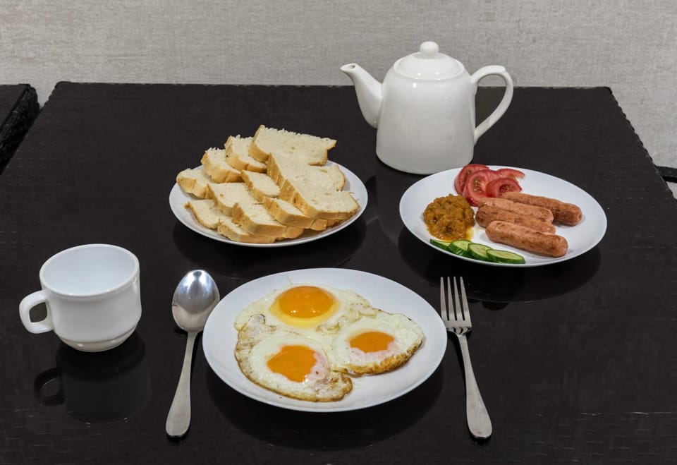 Food and drinks, Food, Breakfast, Continental breakfast