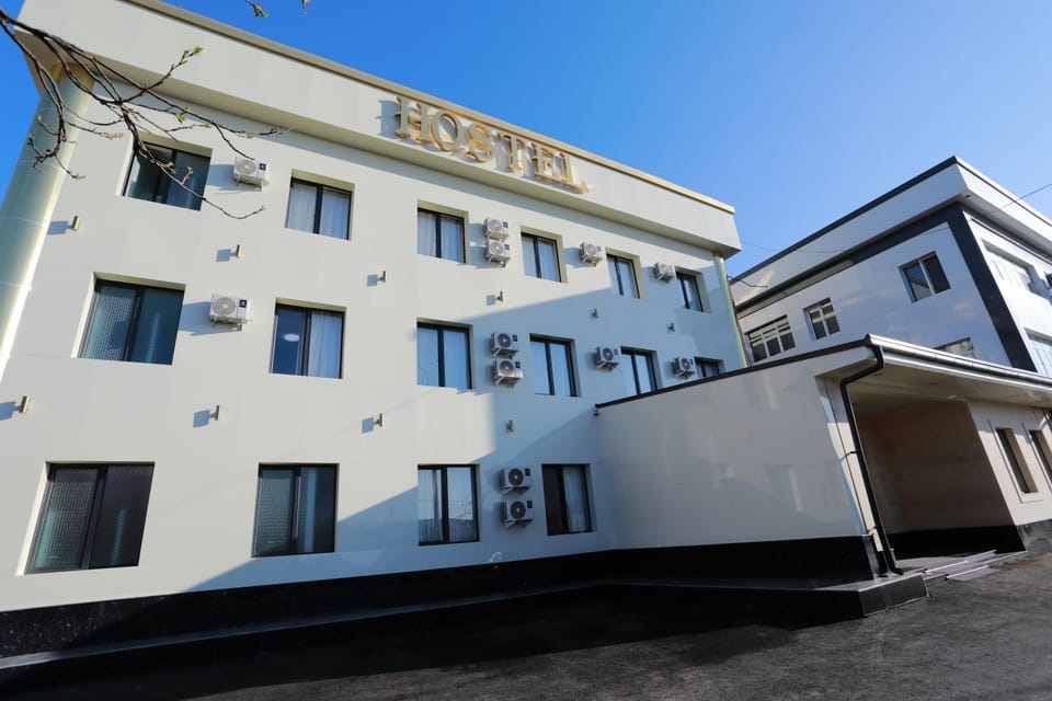 Property building, Day