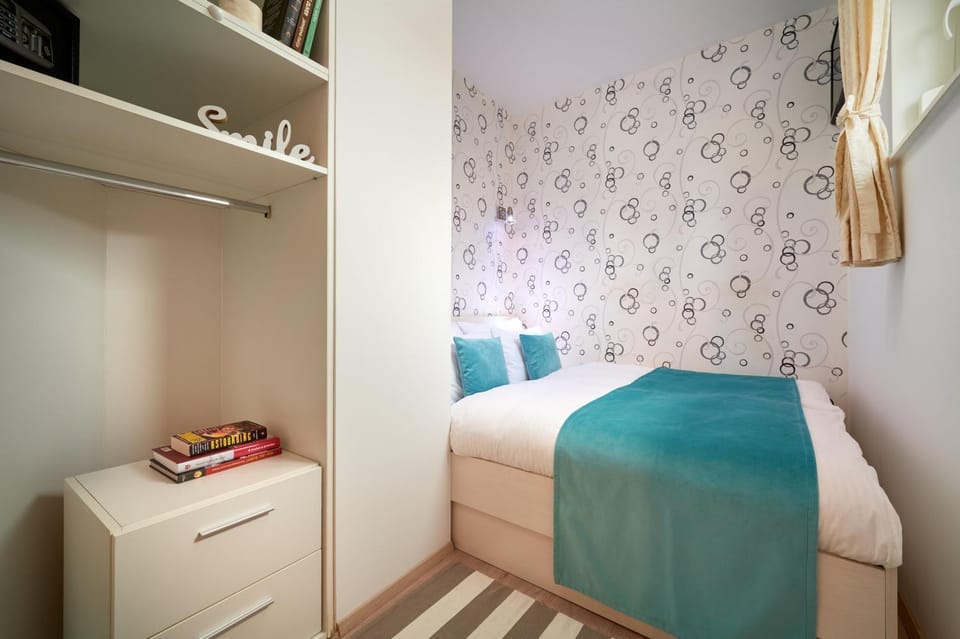 Bed, Photo of the whole room, Bedroom, wardrobe