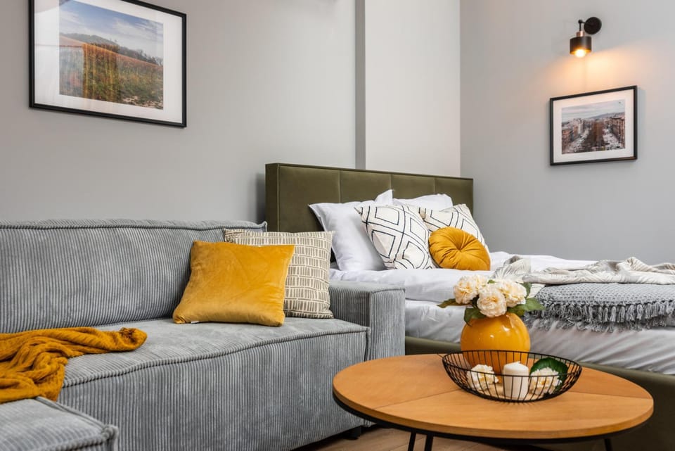 Bed, Living room, Seating area
