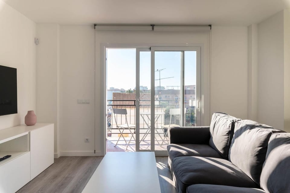 AT123 Reformado, en el centro del pueblo, solamente 500m de la playa Apartment in Torredembarra