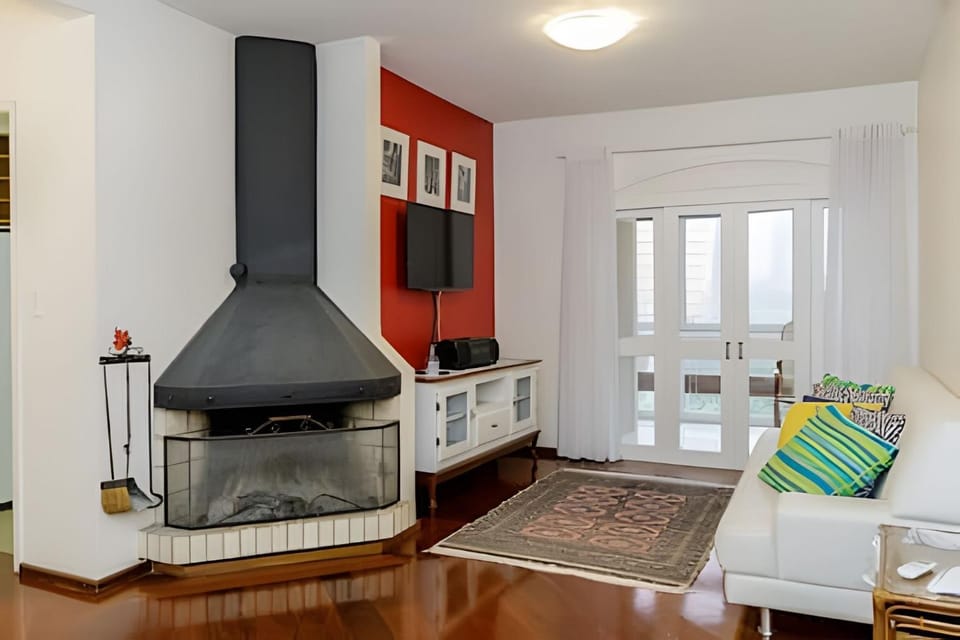 Apto amplo e aconchegante com Ar quente/frio Apartment in Gramado