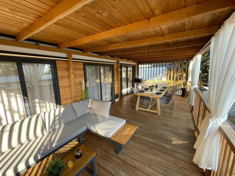 Day, View (from property/room), Balcony/Terrace, Seating area