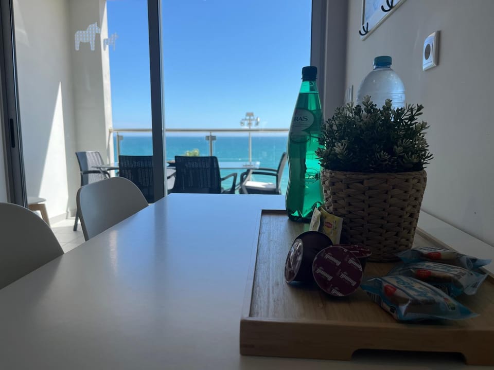 Dining area, Sea view