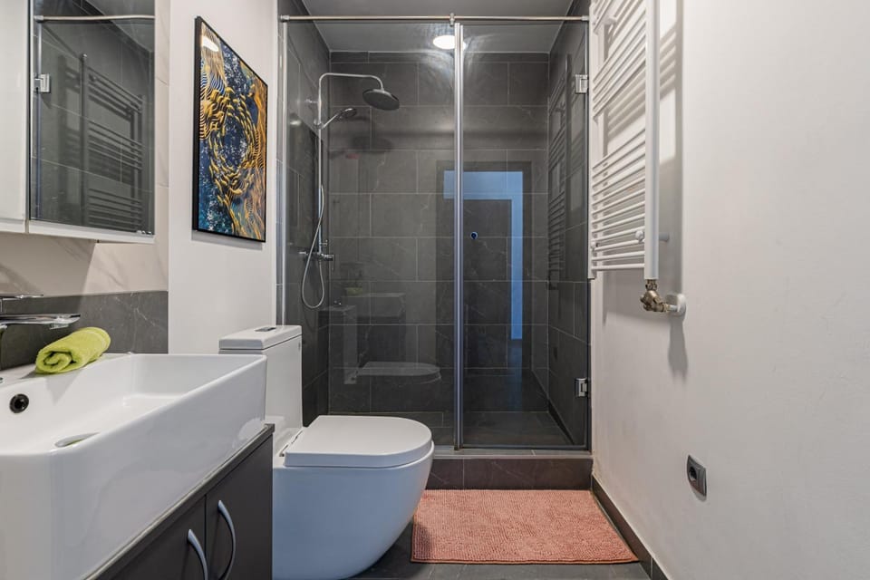 Shower, Toilet, Bathroom