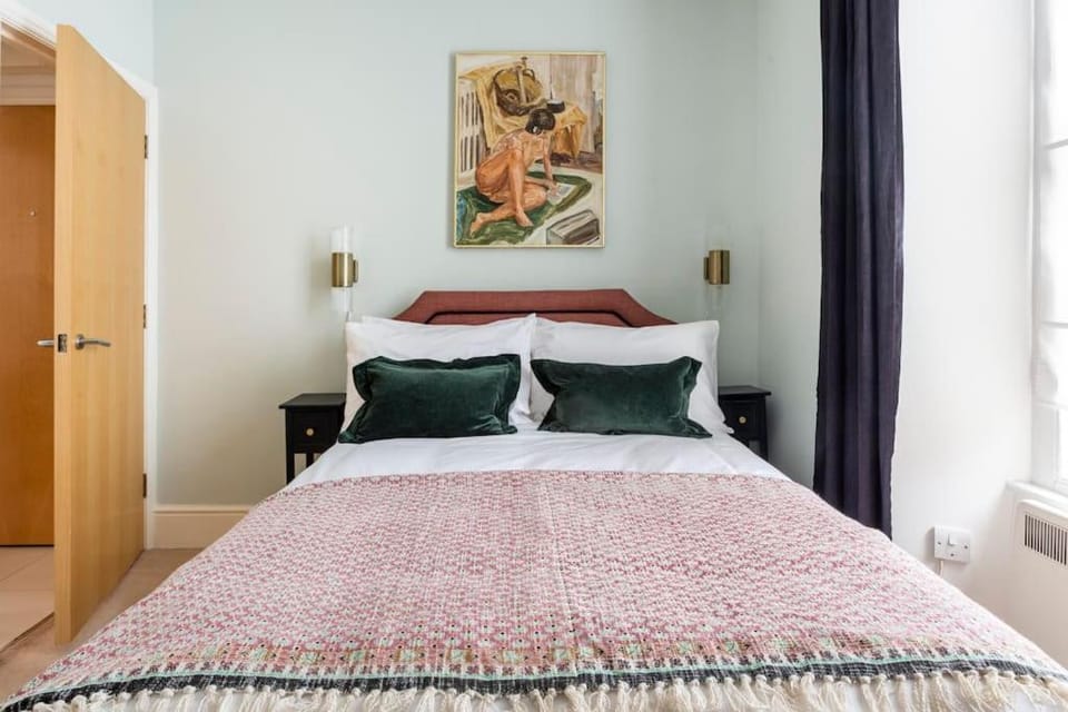 Beautiful City Centre Flat with Free Parking Apartment in Exeter