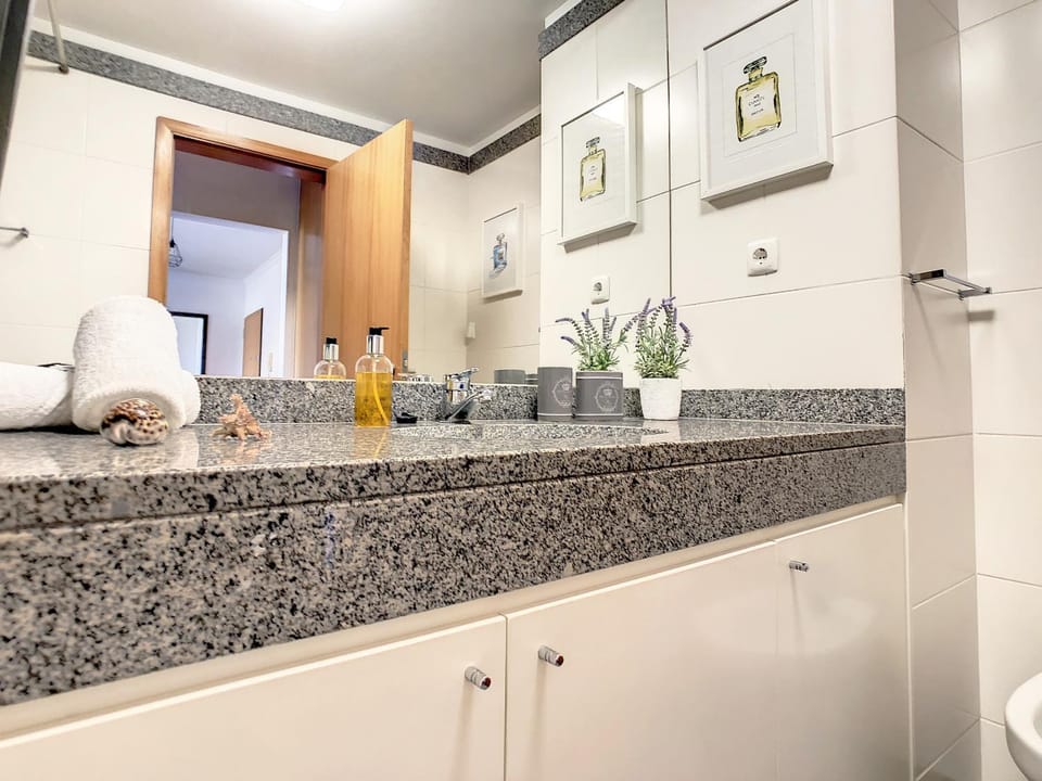 Vista Atlântica by LovelyStay Apartment in Caniço