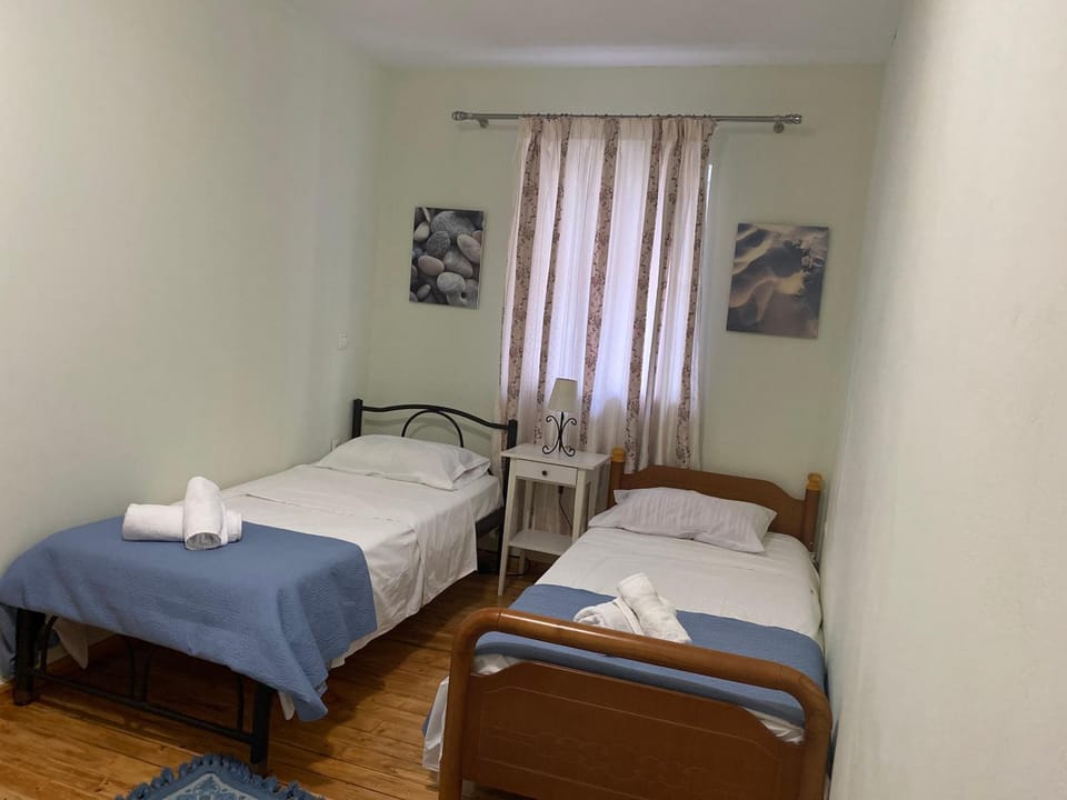 Thanasis house Apartment in Vlorë County, Albania