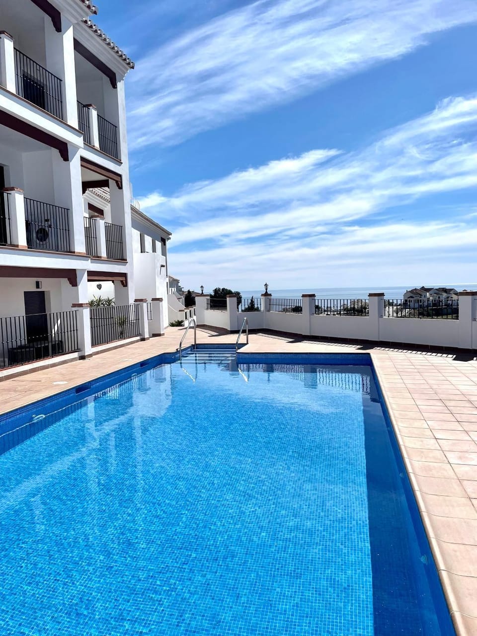 Balcony/Terrace, Pool view, Swimming pool, Swimming pool
