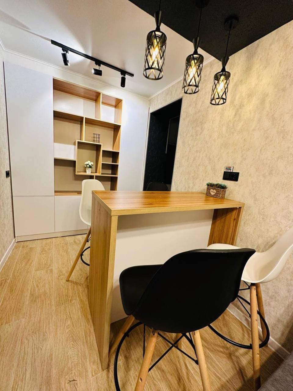 Dining area, hair dresser, wardrobe