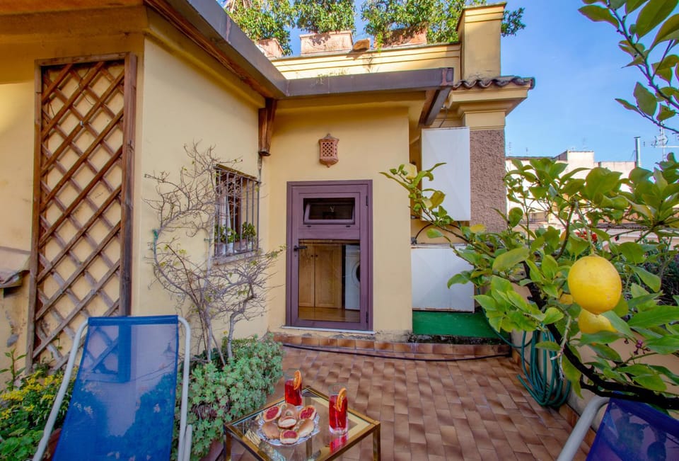 Angel's Terrace Apartment in Rome