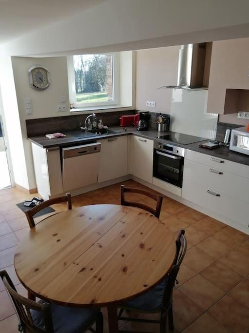 Charmante petite maison de vacances House in Normandy